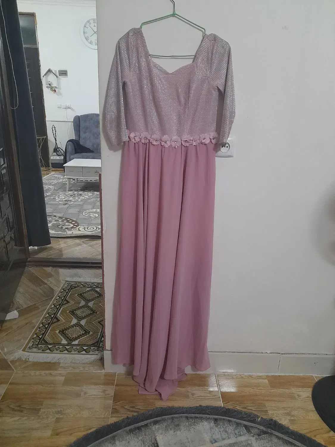 انواع لباس مجلسی فقط یکبار تن شدن|لباس|نیشابور, مدرس|دیوار