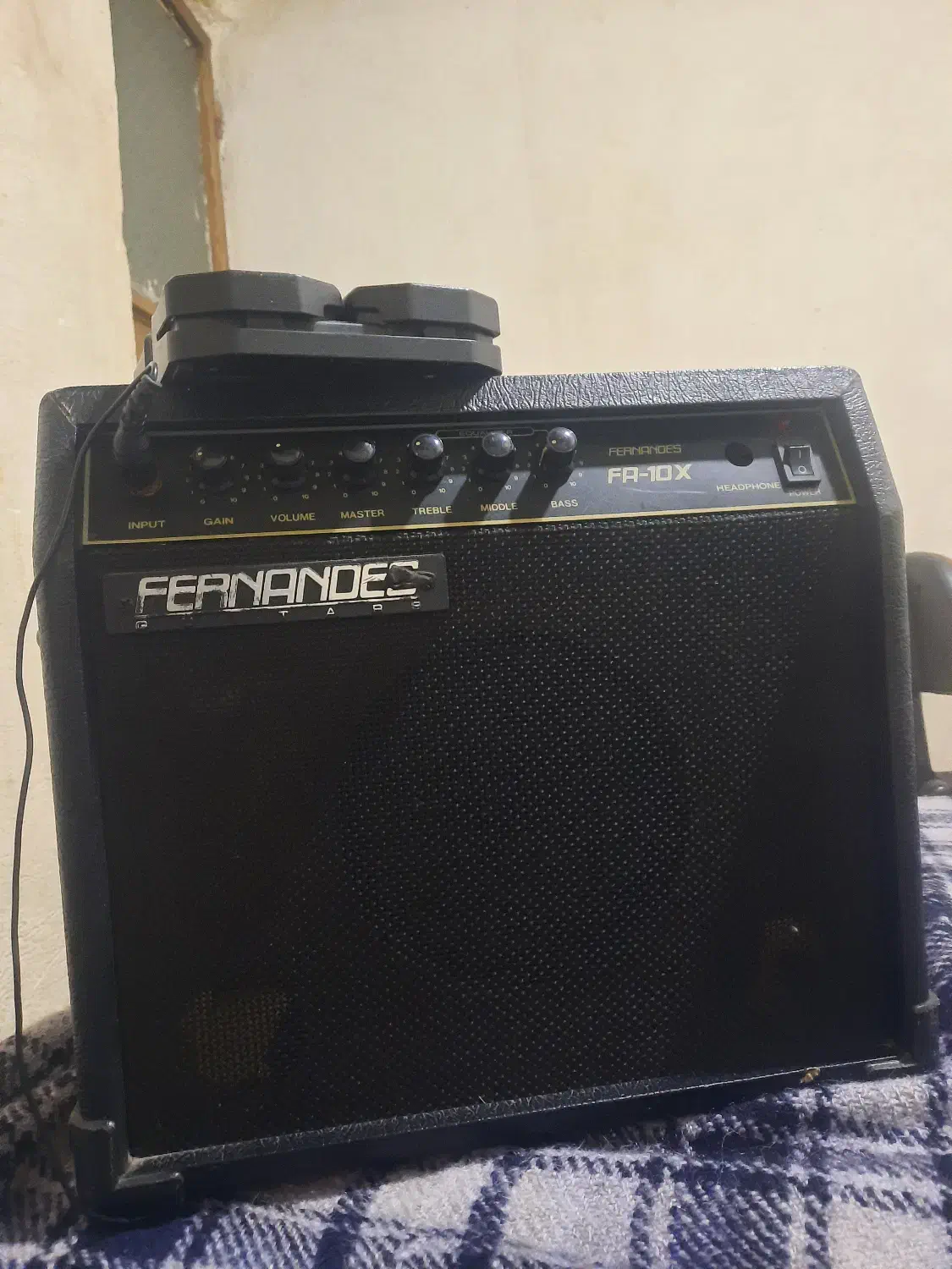 امپلی فایر ۱۰x fernandes|گیتار، بیس، امپلیفایر|قروه, |دیوار