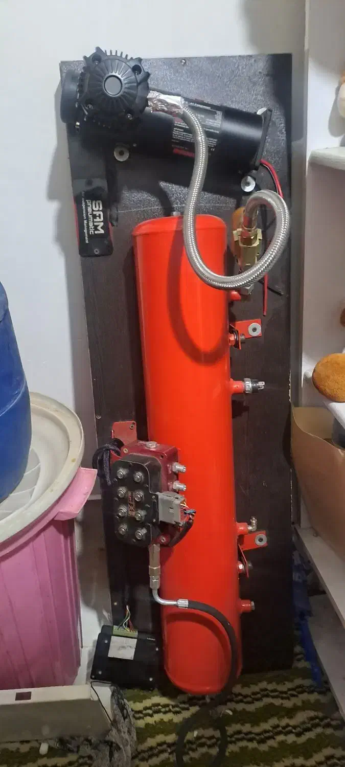 پنوماتیک|قطعات یدکی و لوازم جانبی|کرج, عظیمیه|دیوار