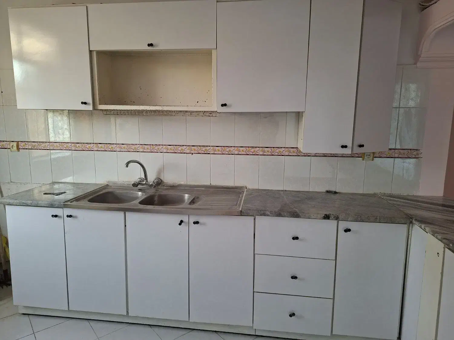 کابینت فلزکارکرده|مصالح و تجهیزات ساختمان|چناران, |دیوار