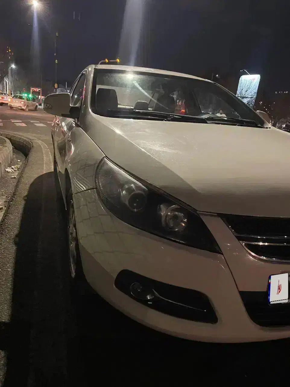 جک j5 تمیز|خودرو سواری و وانت|تبریز, |دیوار