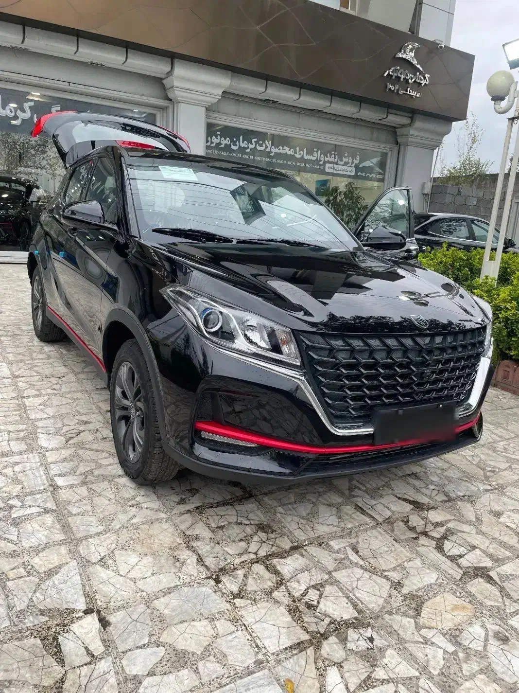 لاماکو فلو - تحویل فوری|خودرو سواری و وانت|رشت, فرودگاه سردار جنگل رشت|دیوار