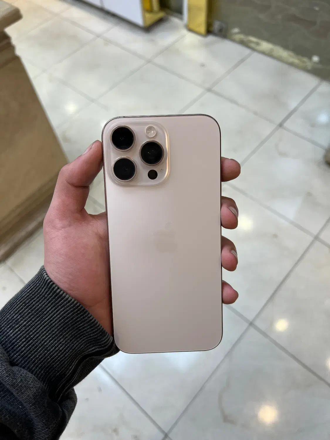 16 پرو مکس|موبایل|رشت, چمارسرا|دیوار