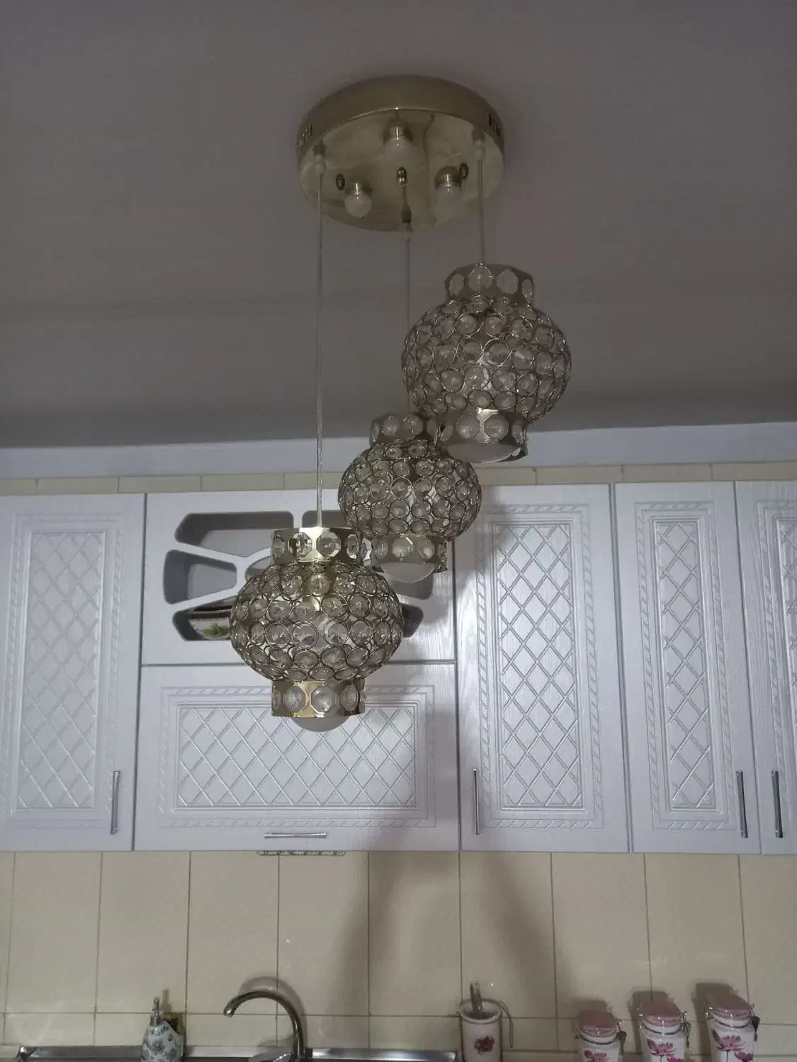 لوستر|لوستر و چراغ آویز|نسیم‌شهر, |دیوار