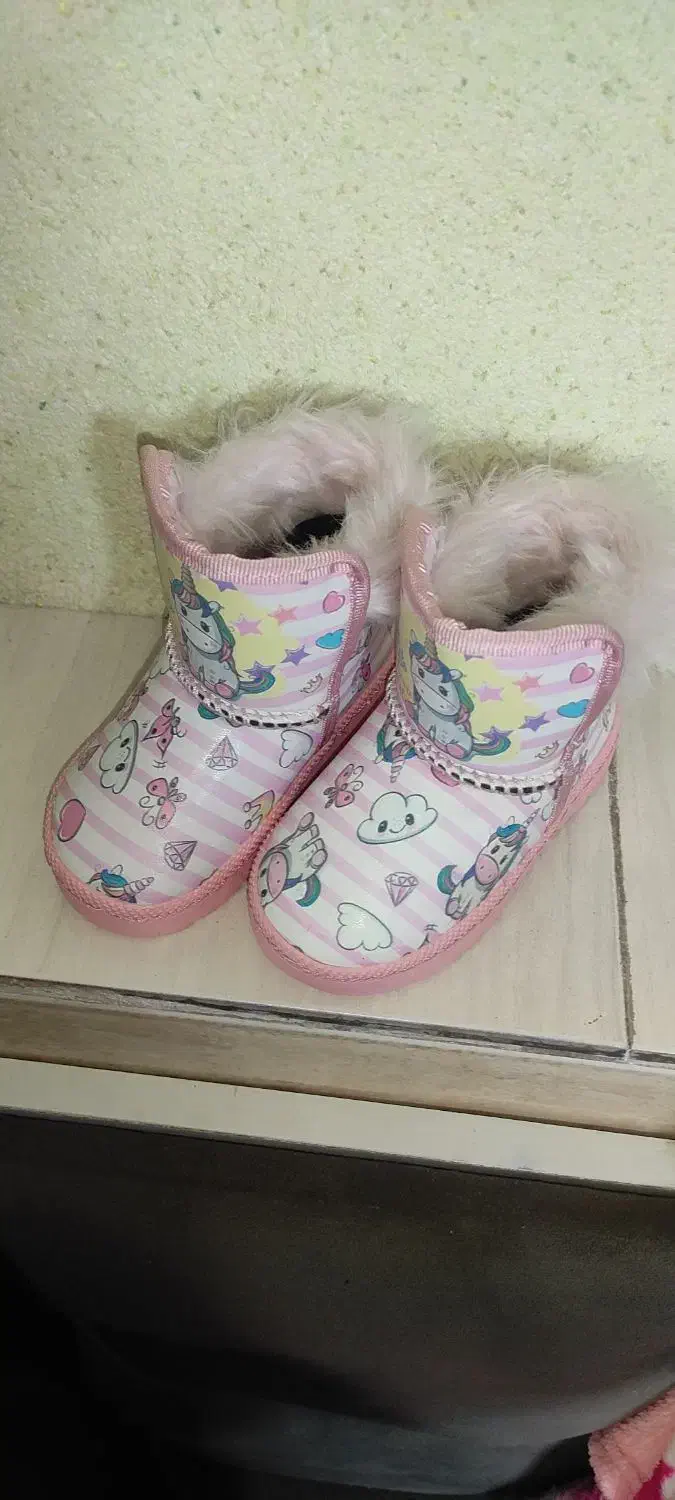 نیم بوت دخترانه طرح یونیکورن|کفش و لباس بچه|شیراز, تپه تلویزیون|دیوار