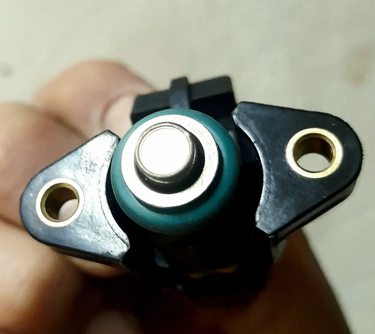 لوازم  انژکتور    و غیره|قطعات یدکی و لوازم جانبی|اراک, |دیوار