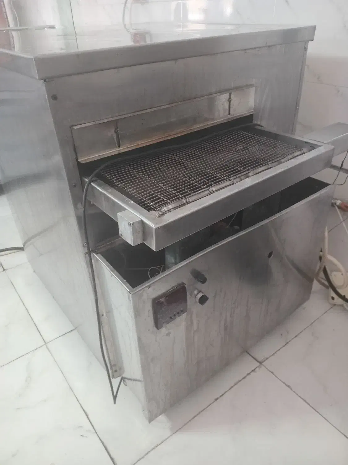 فر ریلی پیتزا ویک عدد تاپینگ|کافیشاپ و رستوران|نقده, |دیوار