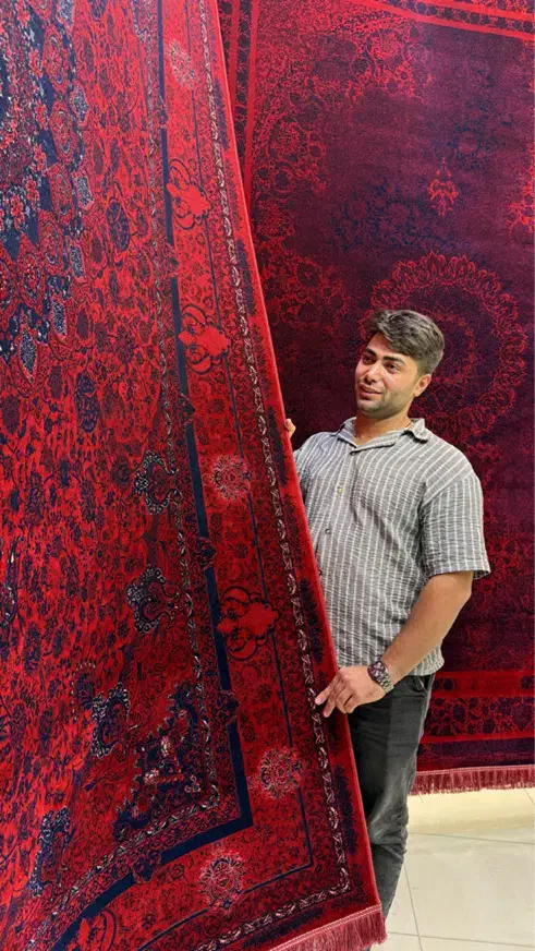 فرش لاکی ۷۰۰ شانه نگین سلیمانی گلشهر|فرش|زنجان, |دیوار