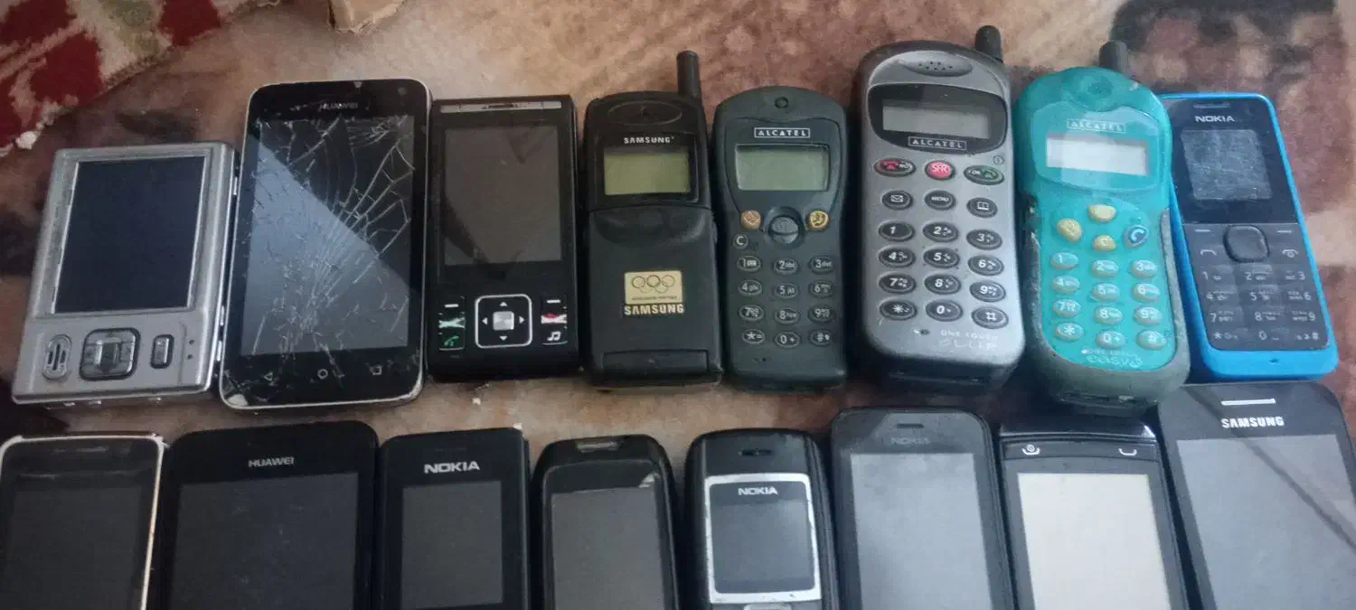 گوشی قدیمی|موبایل|قم, ولیعصر|دیوار