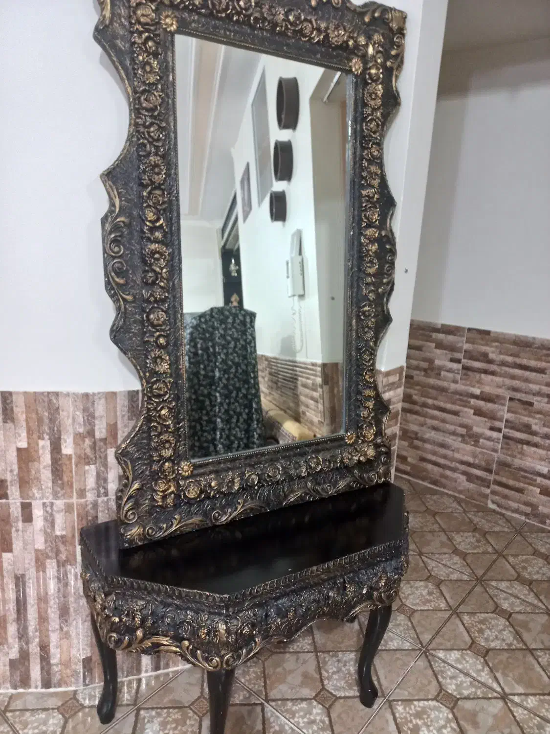 فروش آینه و کنسول|بوفه، ویترین، کنسول|گلپایگان, |دیوار