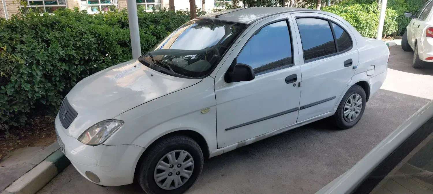 تیبا ۱ مدل ۹۹|خودرو سواری و وانت|نجفآباد, شهدای غربی|دیوار