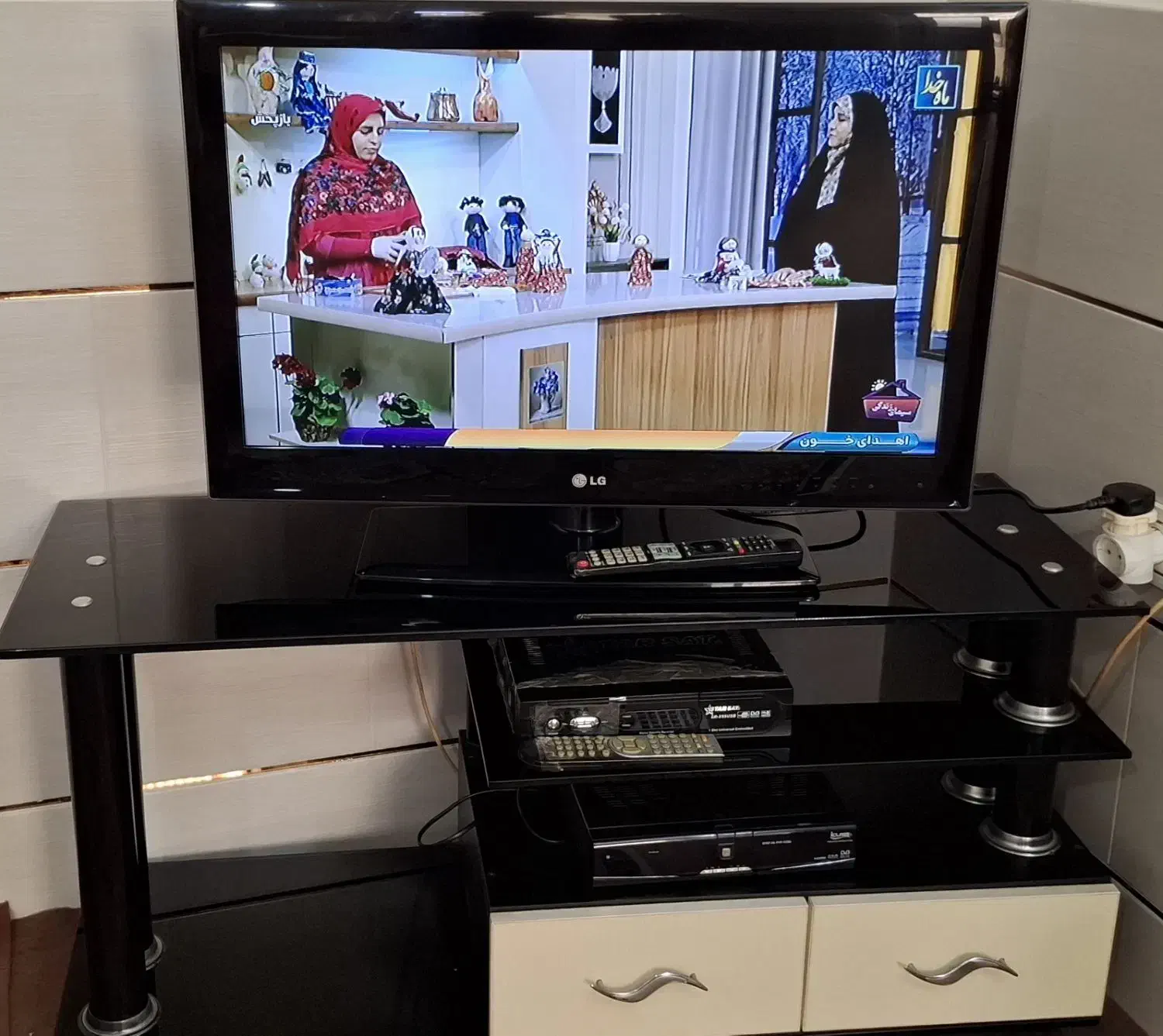 تلوزیون LG 32 اینچ|تلویزیون و پروژکتور|زنجان, |دیوار