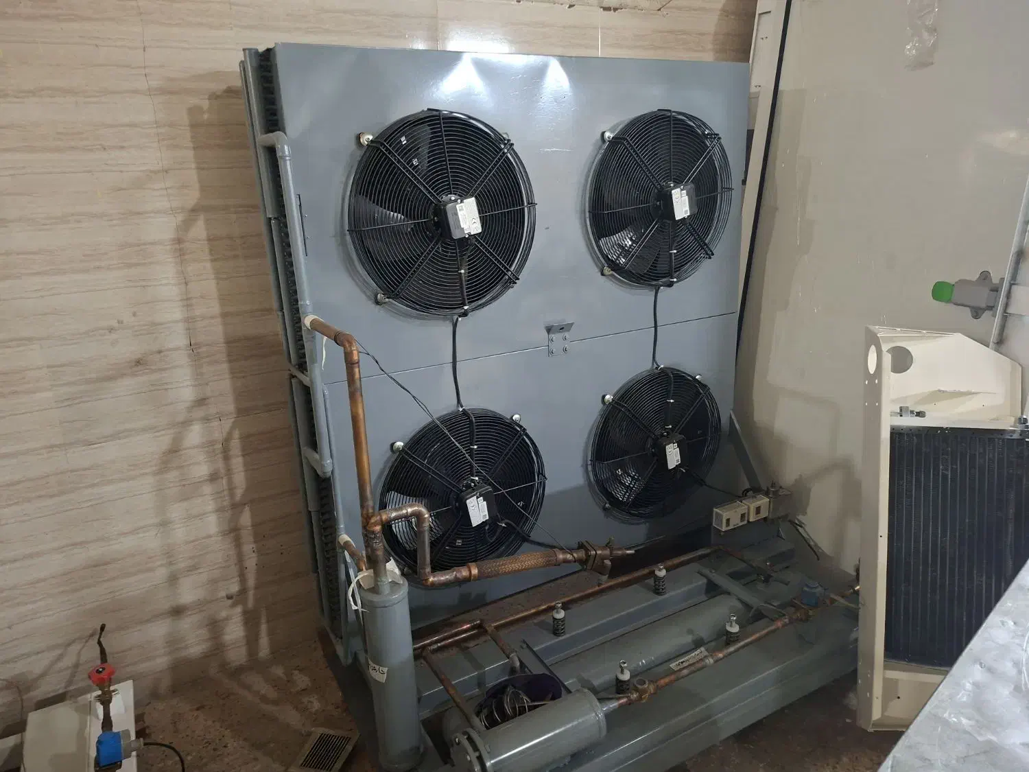 سردخانه ۱.۵ و ۲ و ۳ و ۵ و ۷ و ۱۰ و ۱۵ و ۲۵ اسب تن|ماشینآلات صنعتی|اهواز, بازار آهن|دیوار