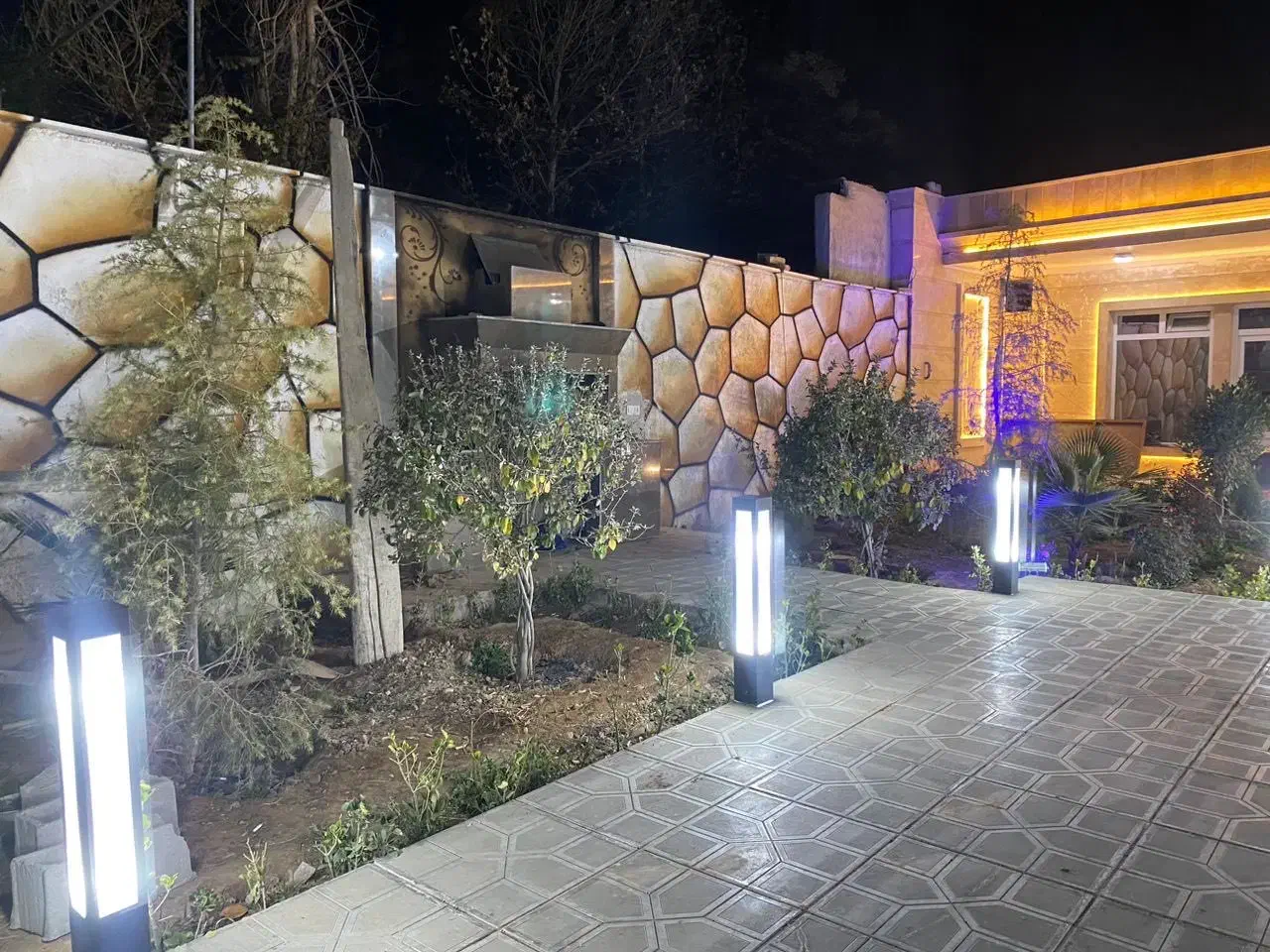 ویلا استخر آبگرم ورامین|اجارهٔ کوتاه‌مدت ویلا و باغ|ورامین, ورامین|دیوار