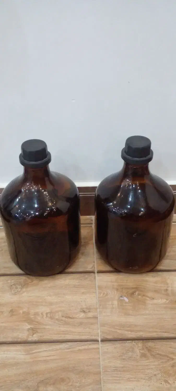 بطری شیشه یی|ظروف نگهدارنده، پلاستیکی، یکبارمصرف|قشم, |دیوار