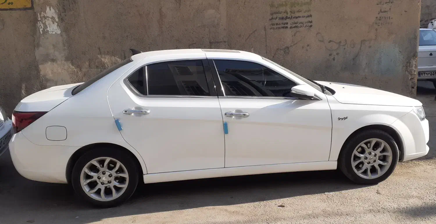 دنا پلاس اتومات توربو|خودرو سواری و وانت|بروجرد, |دیوار