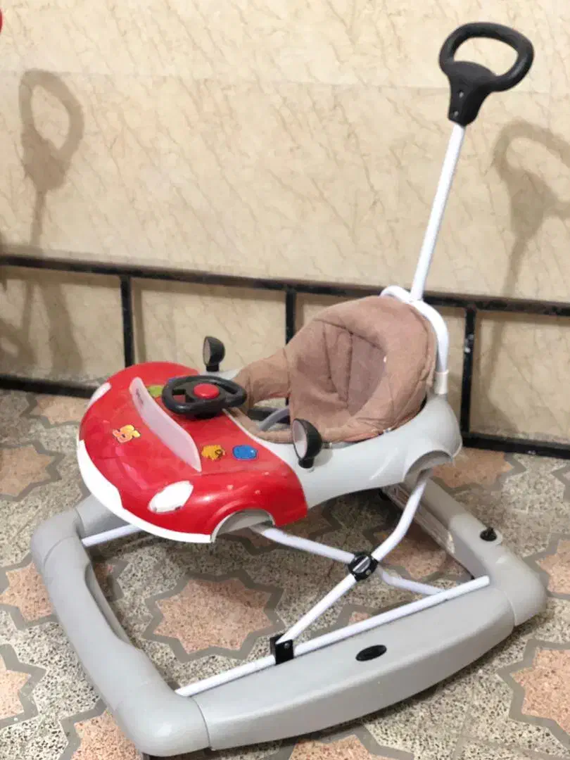 کالسکه روروئک|کالسکه و لوازم جانبی|رشت, معلولین|دیوار