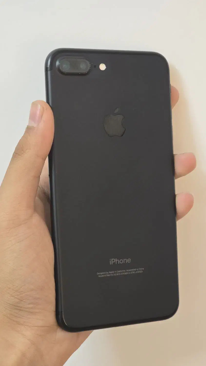 ایفون +7 / gig128|موبایل|فسا, |دیوار