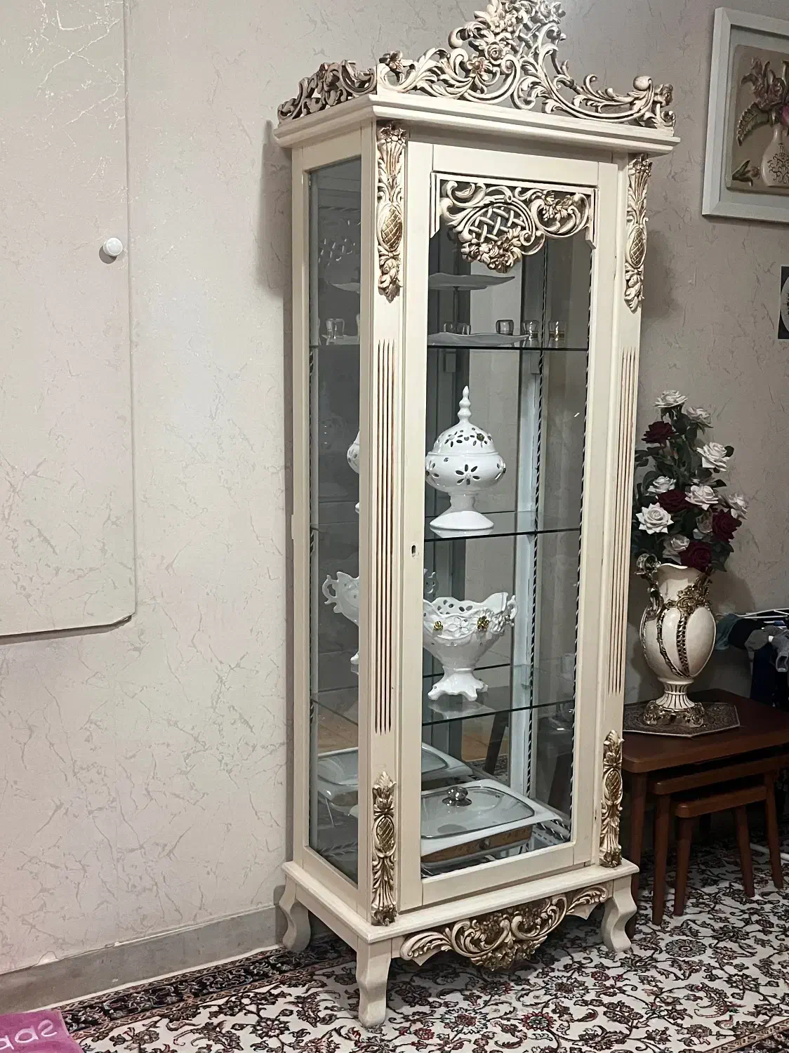 ویترین دکوری(بوفه)|بوفه، ویترین، کنسول|رشت, حمیدیان|دیوار