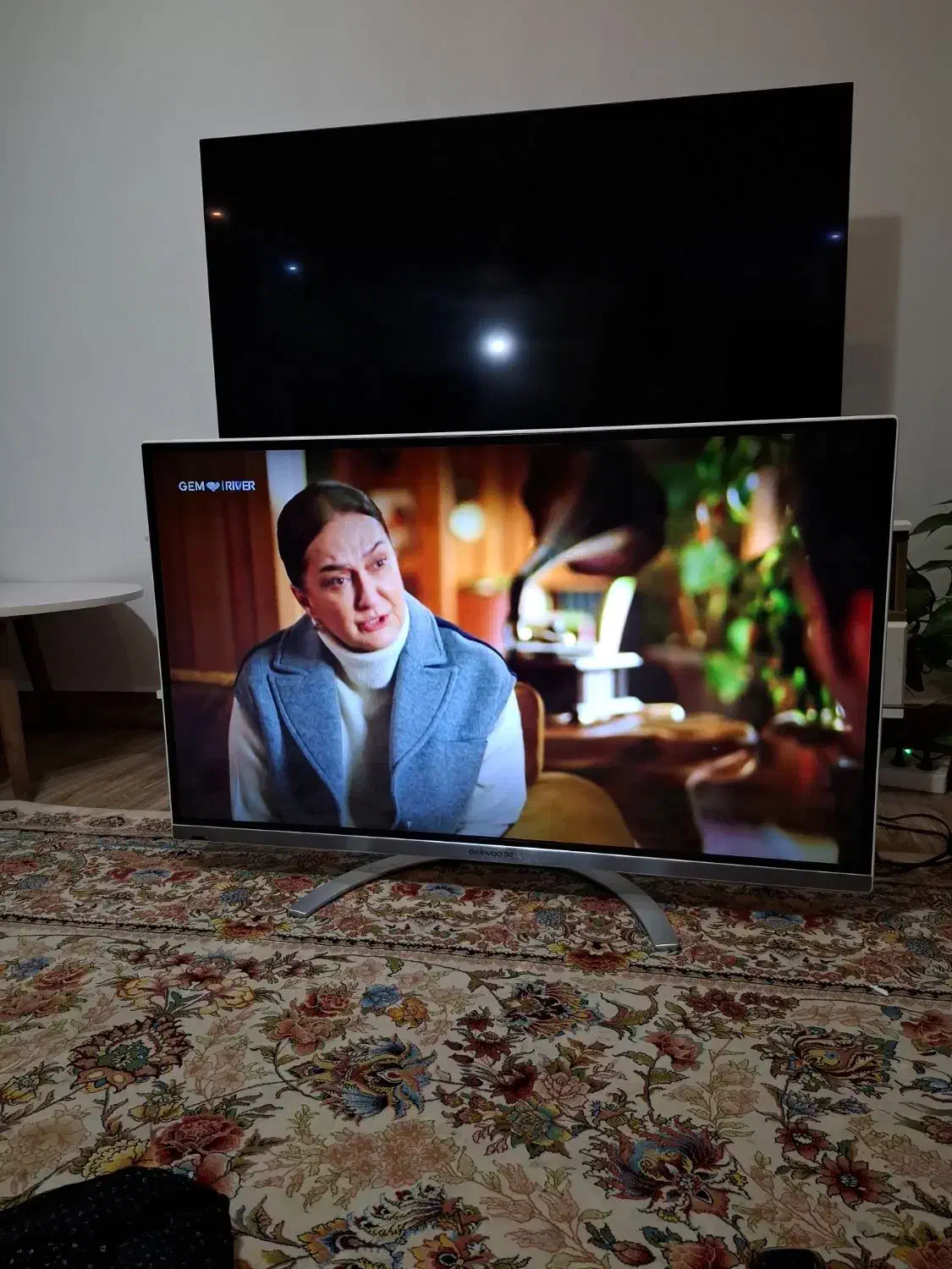 تلوزیون ۴۲ اینچ دوو|تلویزیون و پروژکتور|لاهیجان, شهرک جانبازان|دیوار