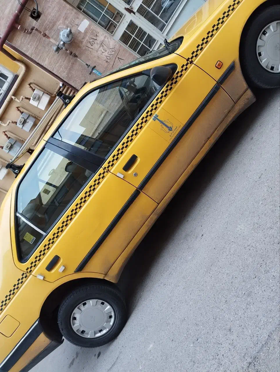 پژو 405تاکسی مدل۹۶ (پژو تاکسی)با خط کد ۱|خودرو سواری و وانت|کرج, ساسانی (قلمستان)|دیوار