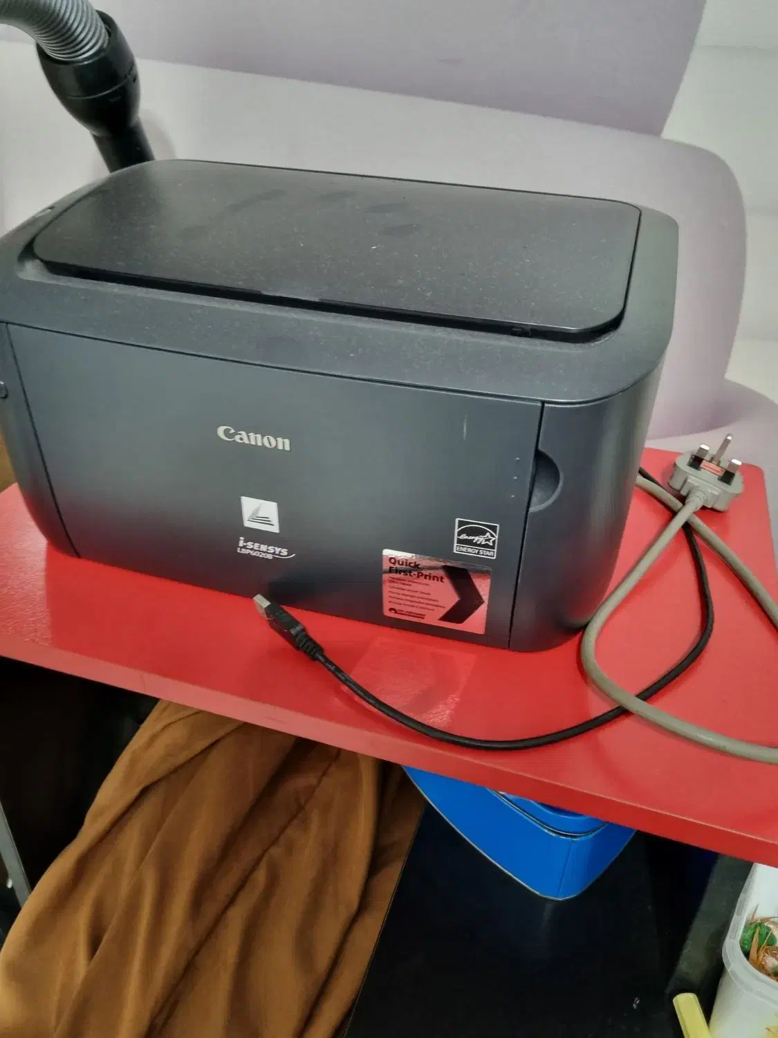 میز تحریر|میز تحریر و کامپیوتر|فومن, |دیوار