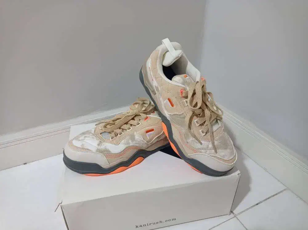 کفش فیلا اورجینال سایز 43|کیف، کفش، کمربند|بندرعباس, |دیوار