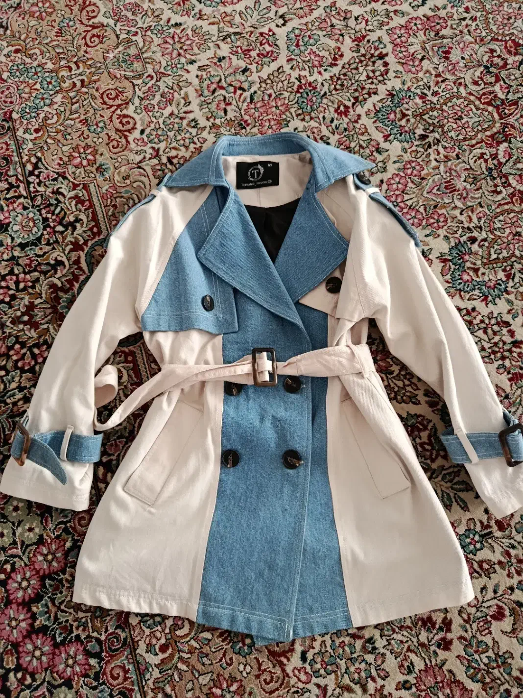 کت کوتاه|لباس|بیرجند, |دیوار