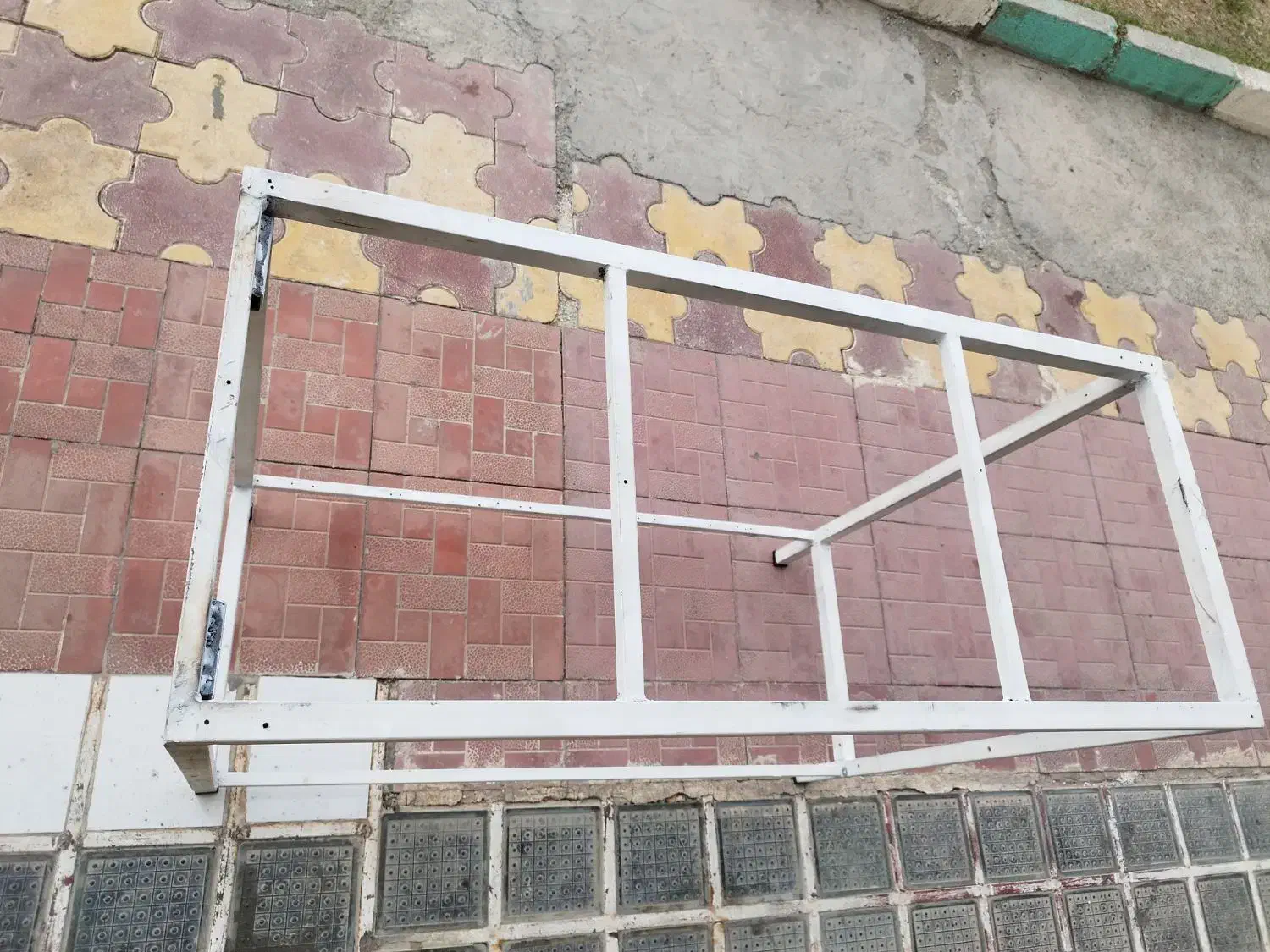 میز آهنی|ماهی|سنندج, |دیوار