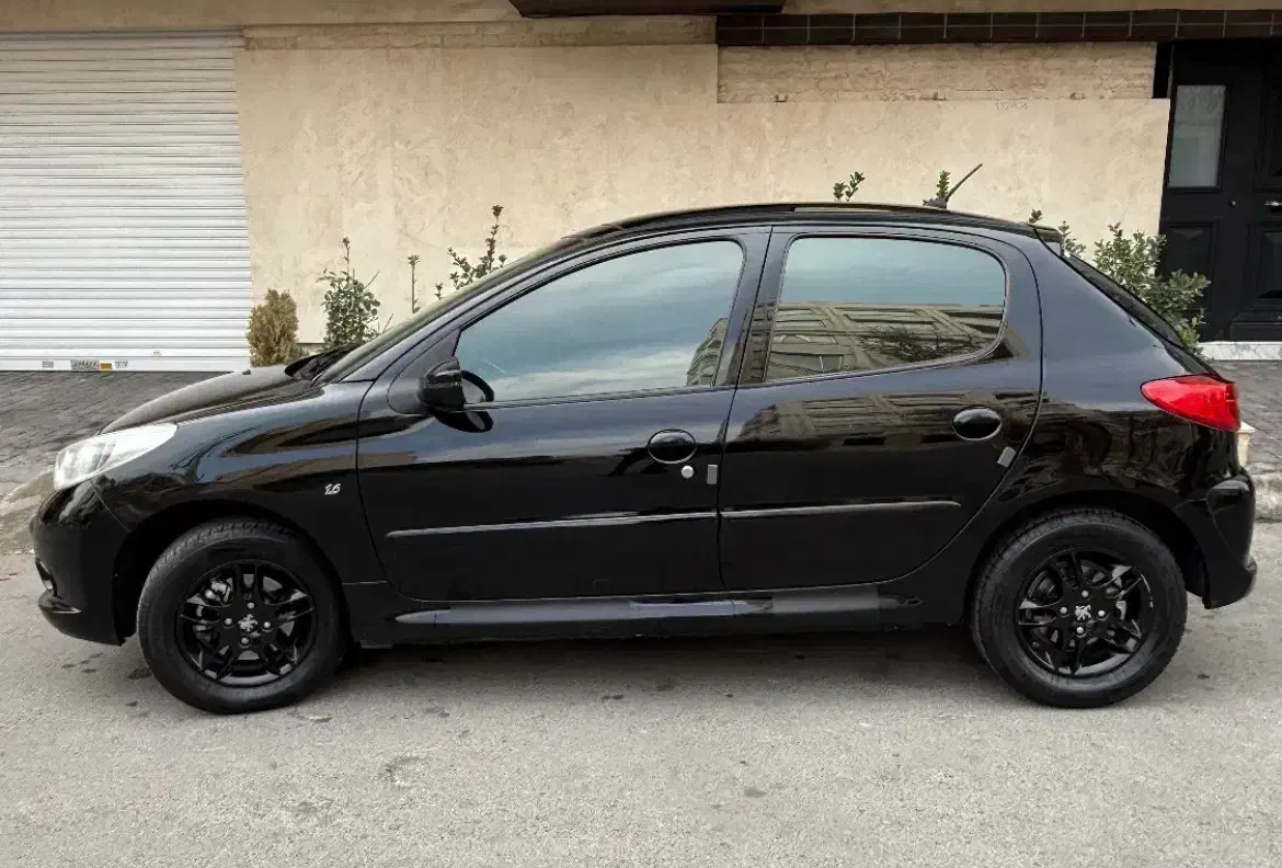 پژو ۲۰۷ دنده ای مدل ۱۴۰۲/اقساطی|خودرو سواری و وانت|تهران, نارمک|دیوار