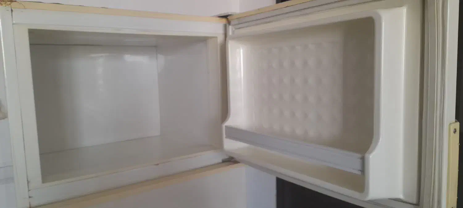 یخچال|یخچال و فریزر|فولادشهر, C3|دیوار