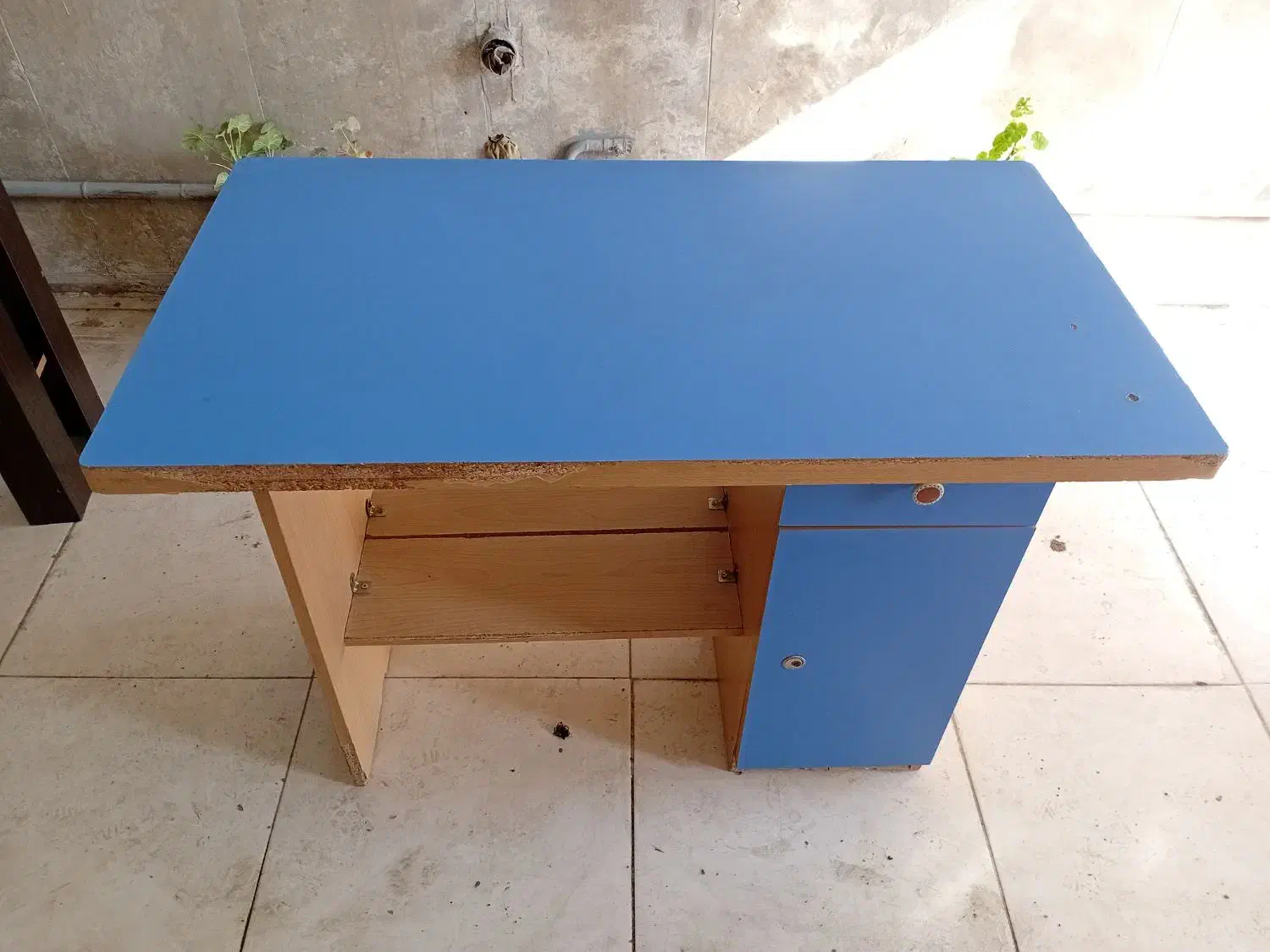 2 عدد میز|میز تحریر و کامپیوتر|اردبیل, |دیوار