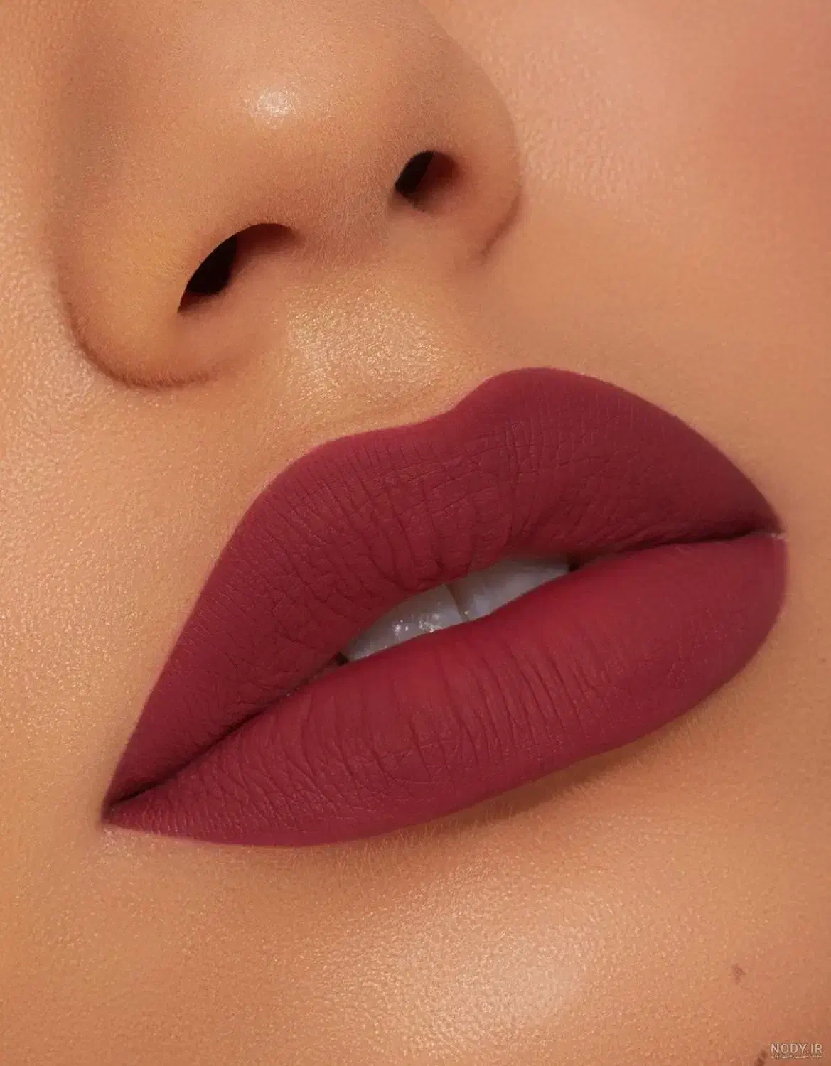 خط لب ورژ لب دائم|خدمات آرایشگری و زیبایی|اسلام‌شهر, شهرک محمدیه|دیوار