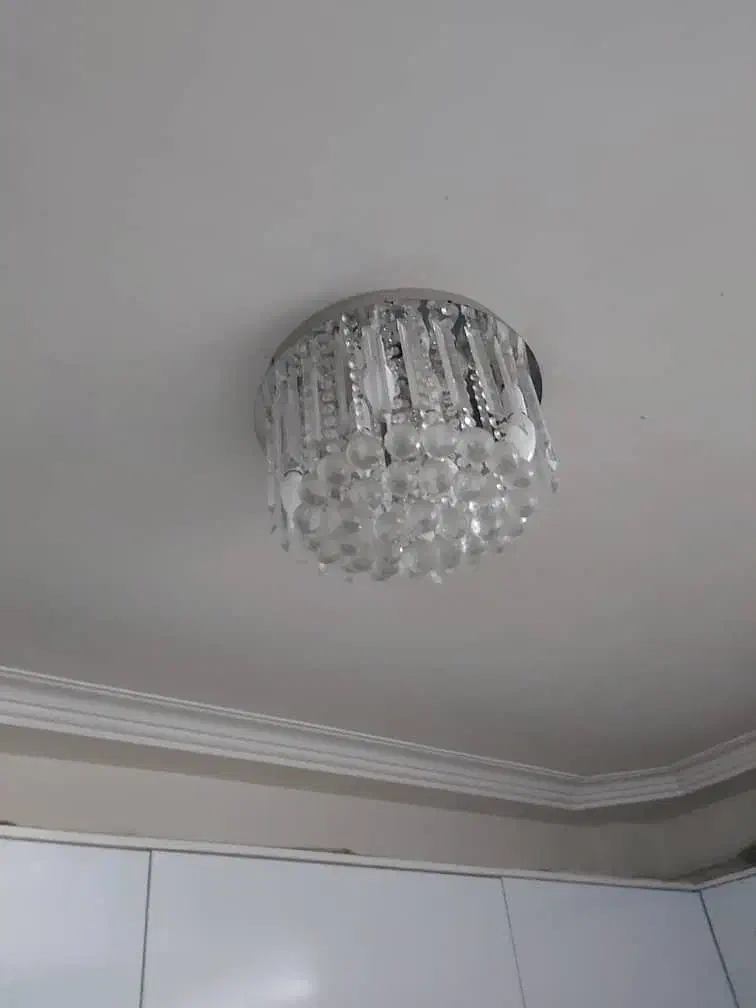 لوستر در حد نو|لوستر و چراغ آویز|رشت, نظری|دیوار