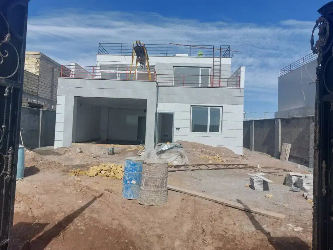 ویلا لوکس استخر دار|فروش خانه و ویلا|قزوین, |دیوار