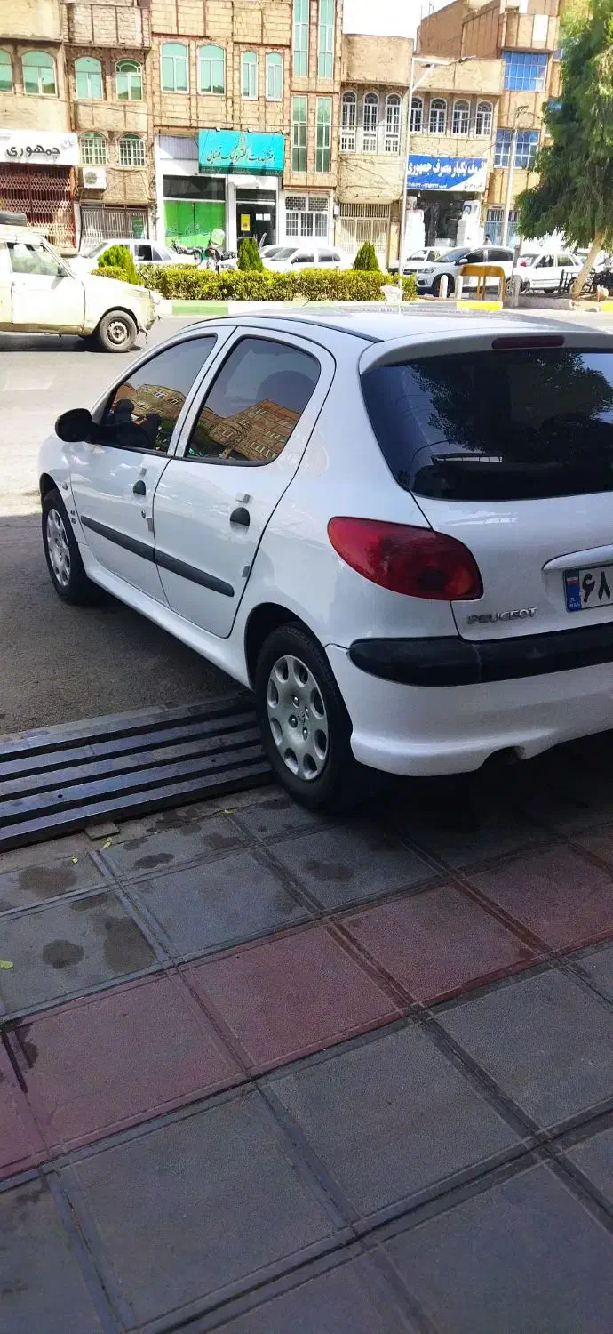 پژو 206 تیپ ۵ مدل ۹۶ معاوضه هم دارم|خودرو سواری و وانت|قم, باغ شریفی|دیوار