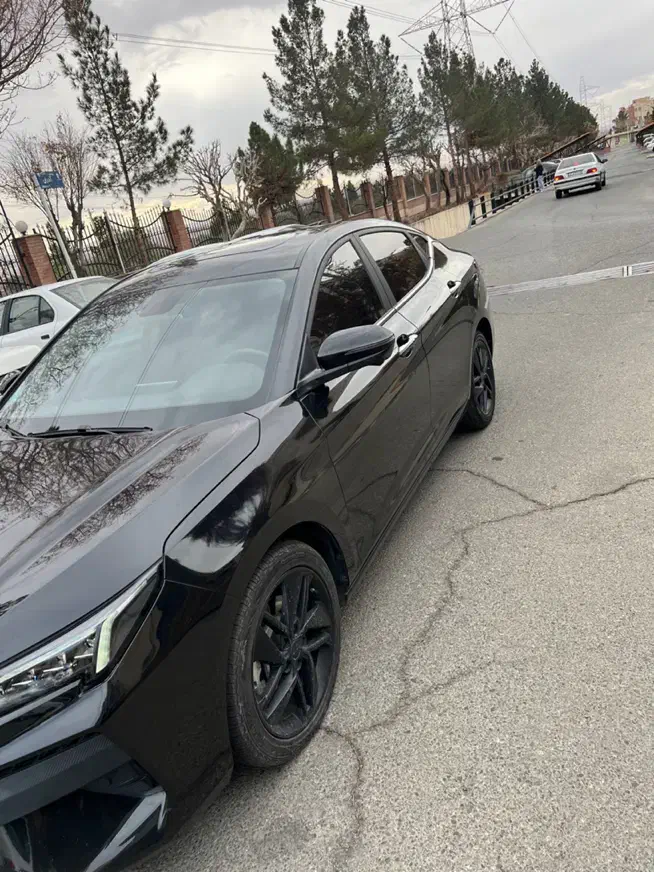 kmc j7|خودرو سواری و وانت|پرند, فاز ۰|دیوار