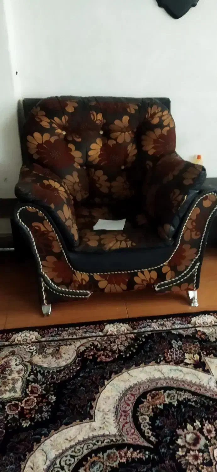 مبل راحتی هفت نفره|مبلمان خانگی و میز عسلی|رضوانشهر, |دیوار