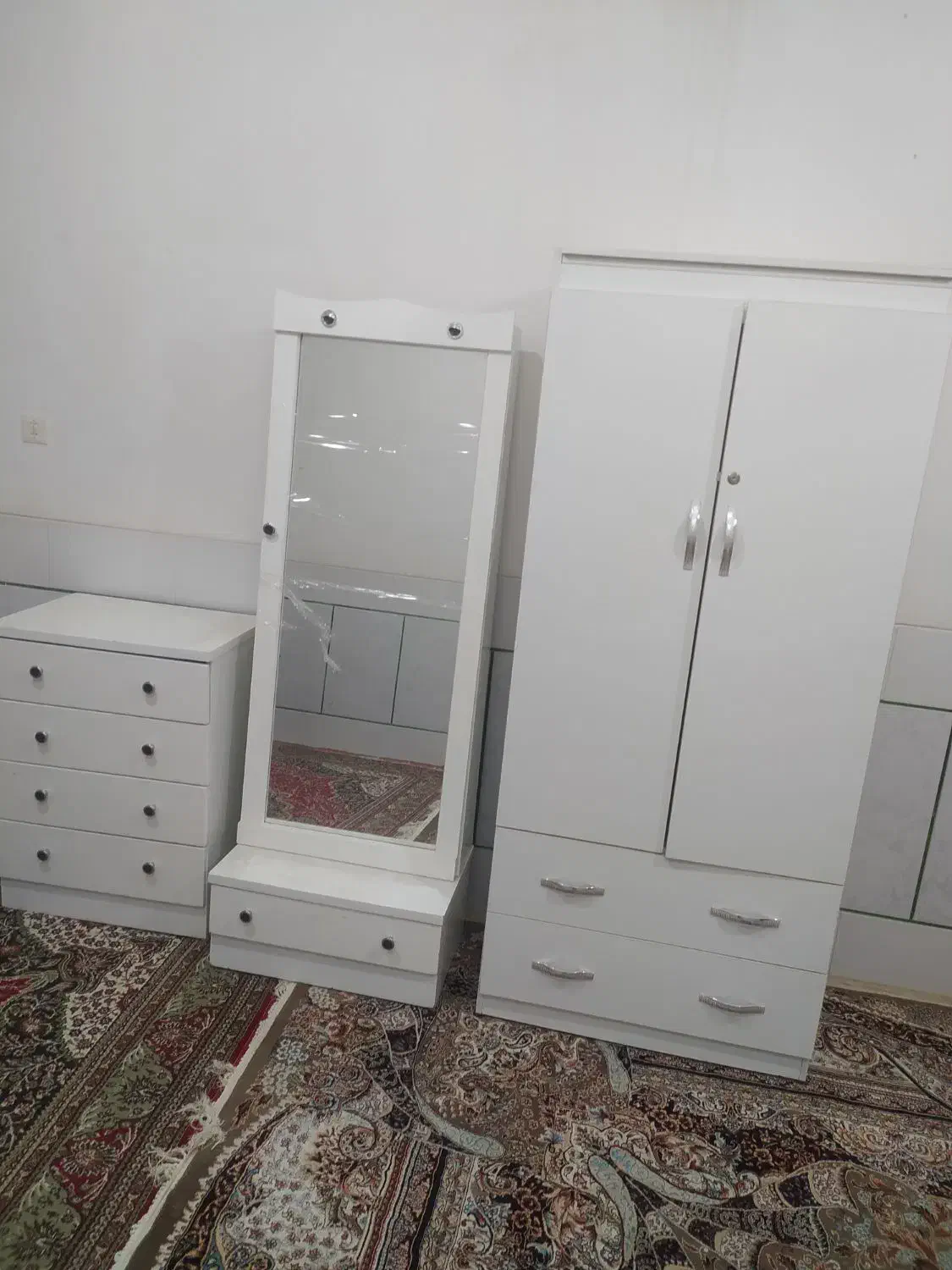 کمد لباسی،آینه و دراور|جاکفشی، کمد، دراور|فولادشهر, مسکن مهر فولادشهر|دیوار