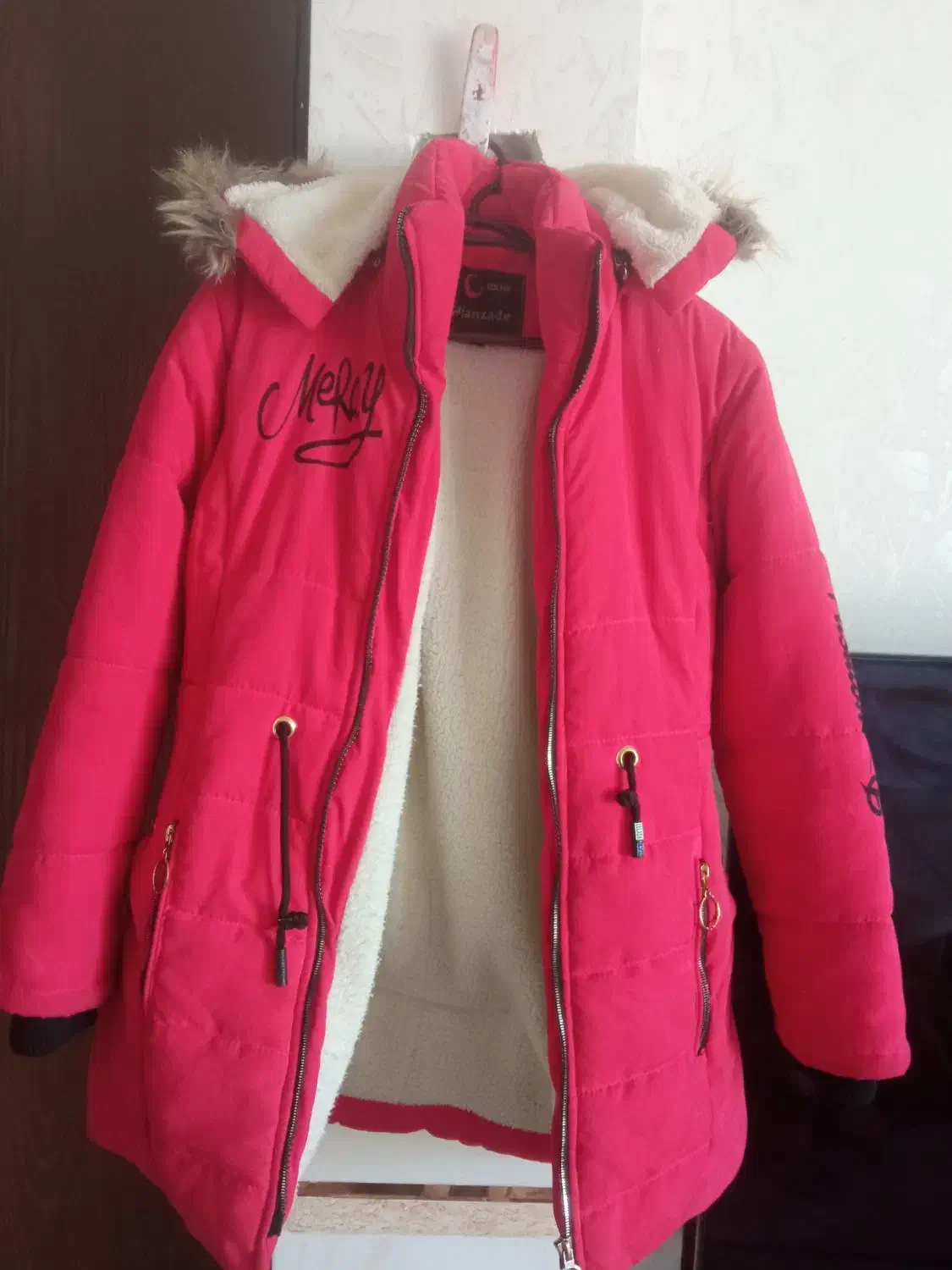 کاپشن دخترانه نو|کفش و لباس بچه|ابریشم, |دیوار