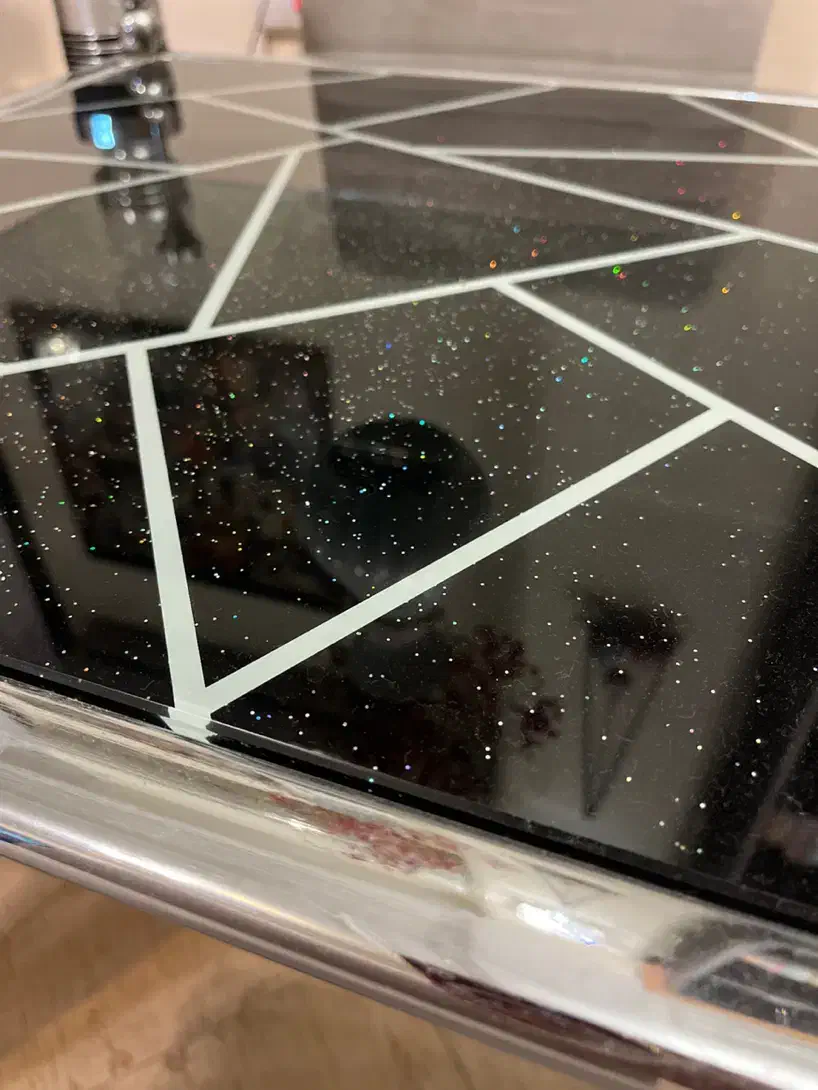 میز نهار خوری|میز و صندلی غذاخوری|رشت, گلزاران|دیوار