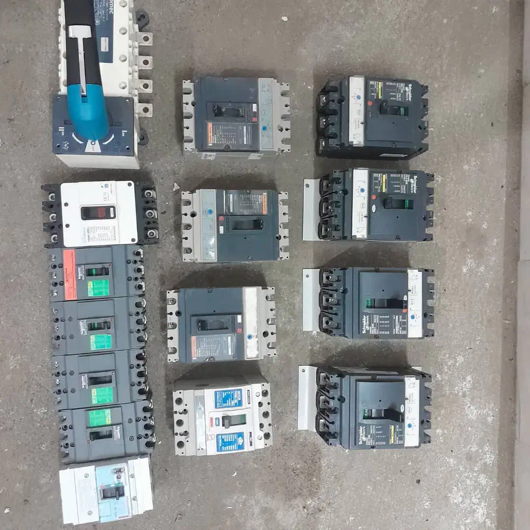 دنیای الکتریک خرید کنتاکتور کلید مینیاتورسالم خراب|مصالح و تجهیزات ساختمان|تهران, الهیه|دیوار