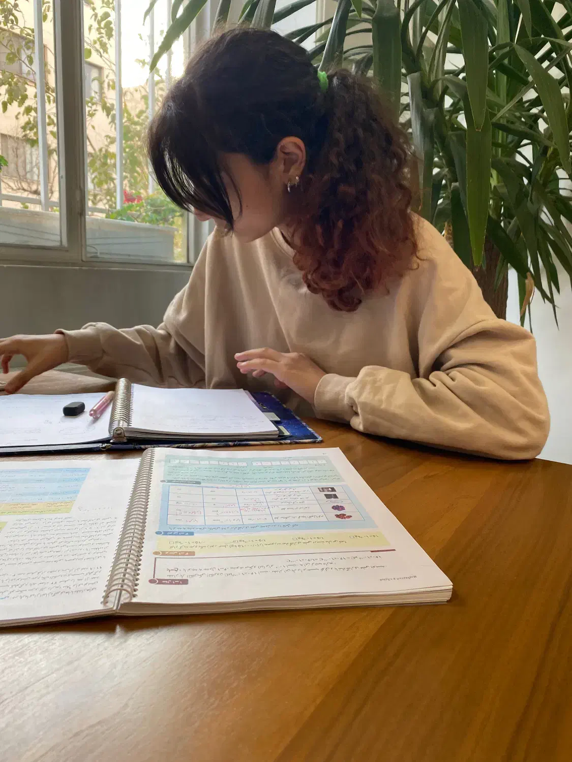 تدریس تضمینی فیزیک و ریاضی توسط دبیرحرفه ای خانم|خدمات آموزشی|کرج, گوهردشت|دیوار