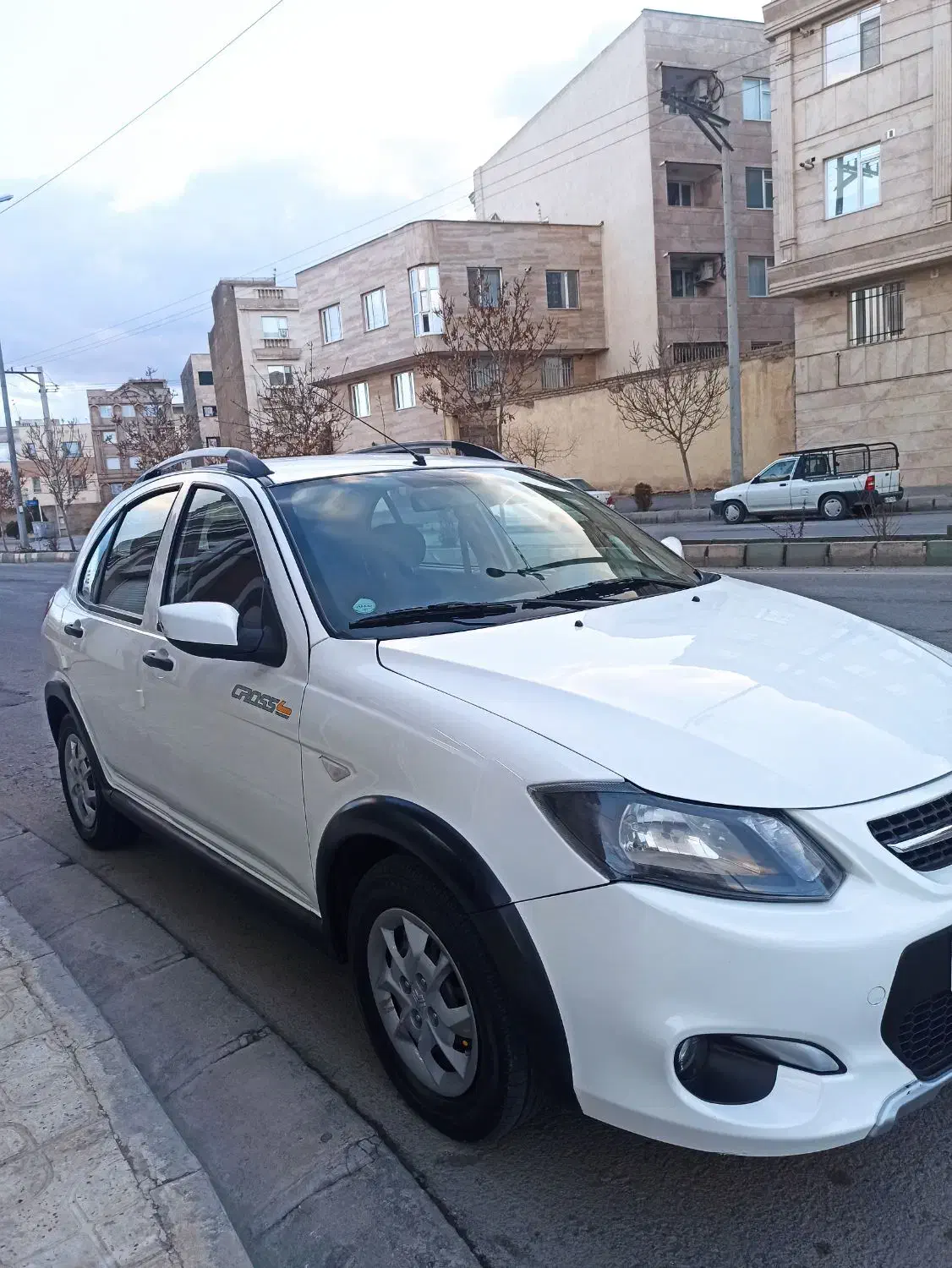 کوییک معمولی مدل 1401 بیرنگ|خودرو سواری و وانت|اراک, |دیوار