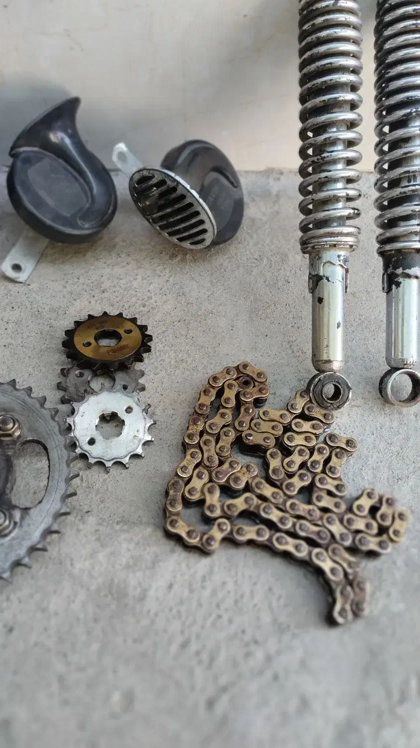 قطعات موتور سی جی|قطعات یدکی و لوازم جانبی|میناب, |دیوار