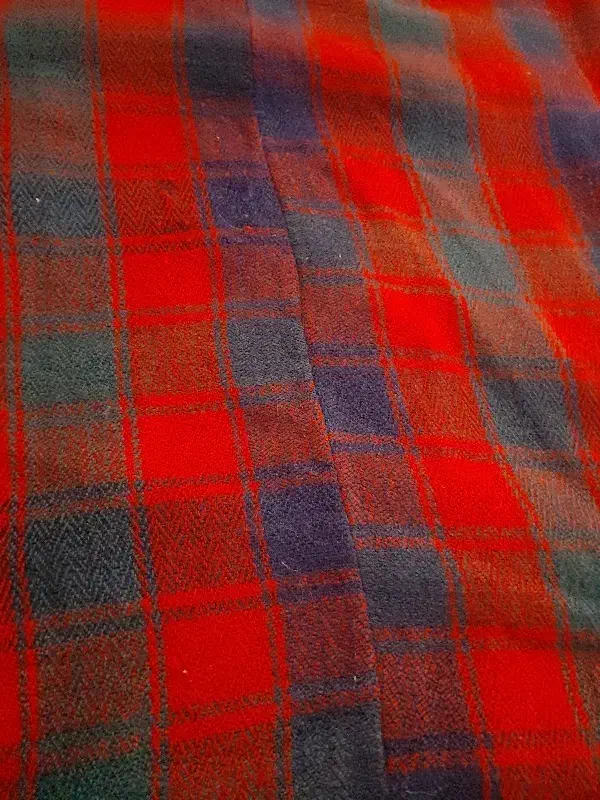 جاجیم یا ماشتا|گلیم، جاجیم، گبه|همدان, |دیوار