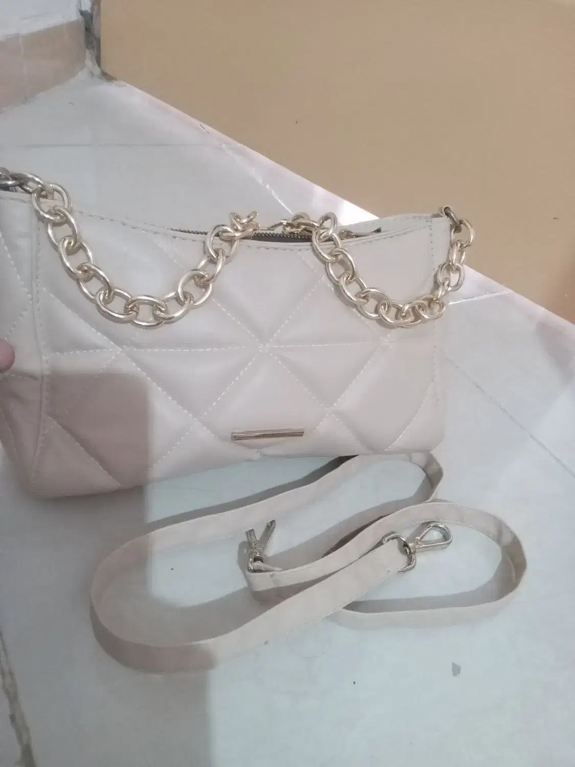 کیفهای شیک ونو|کیف، کفش، کمربند|رشت, انصاری|دیوار