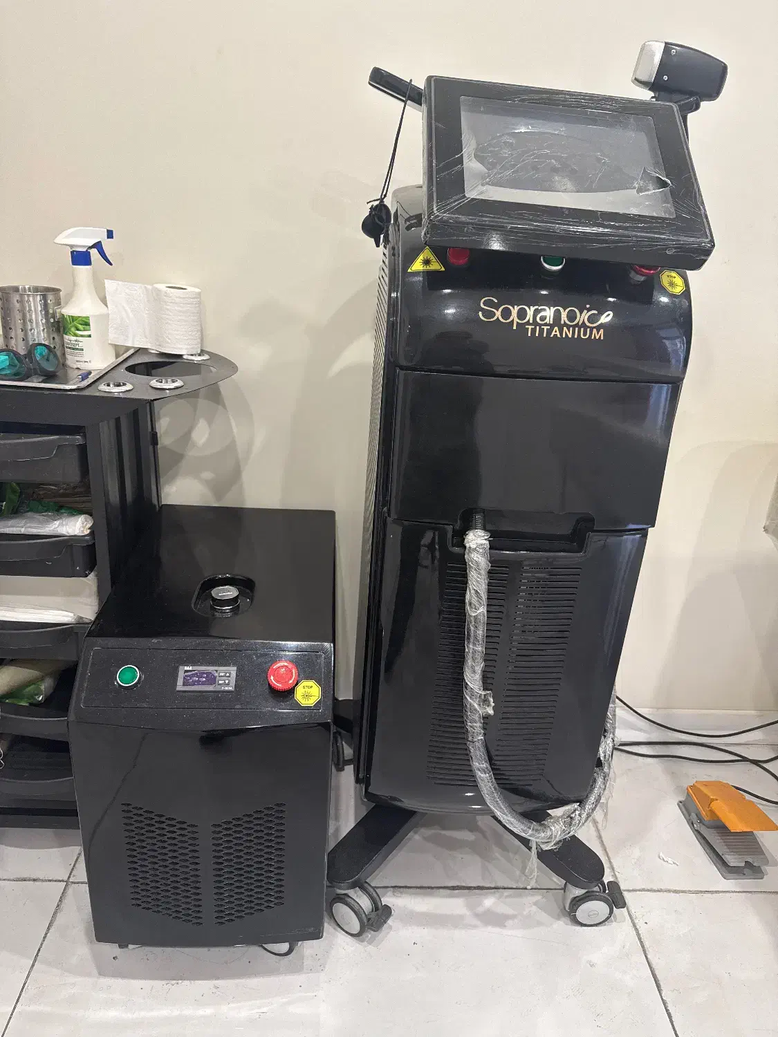 فروش لیزر تیتانیوم سه طول موج|پزشکی|تهران, ستارخان|دیوار