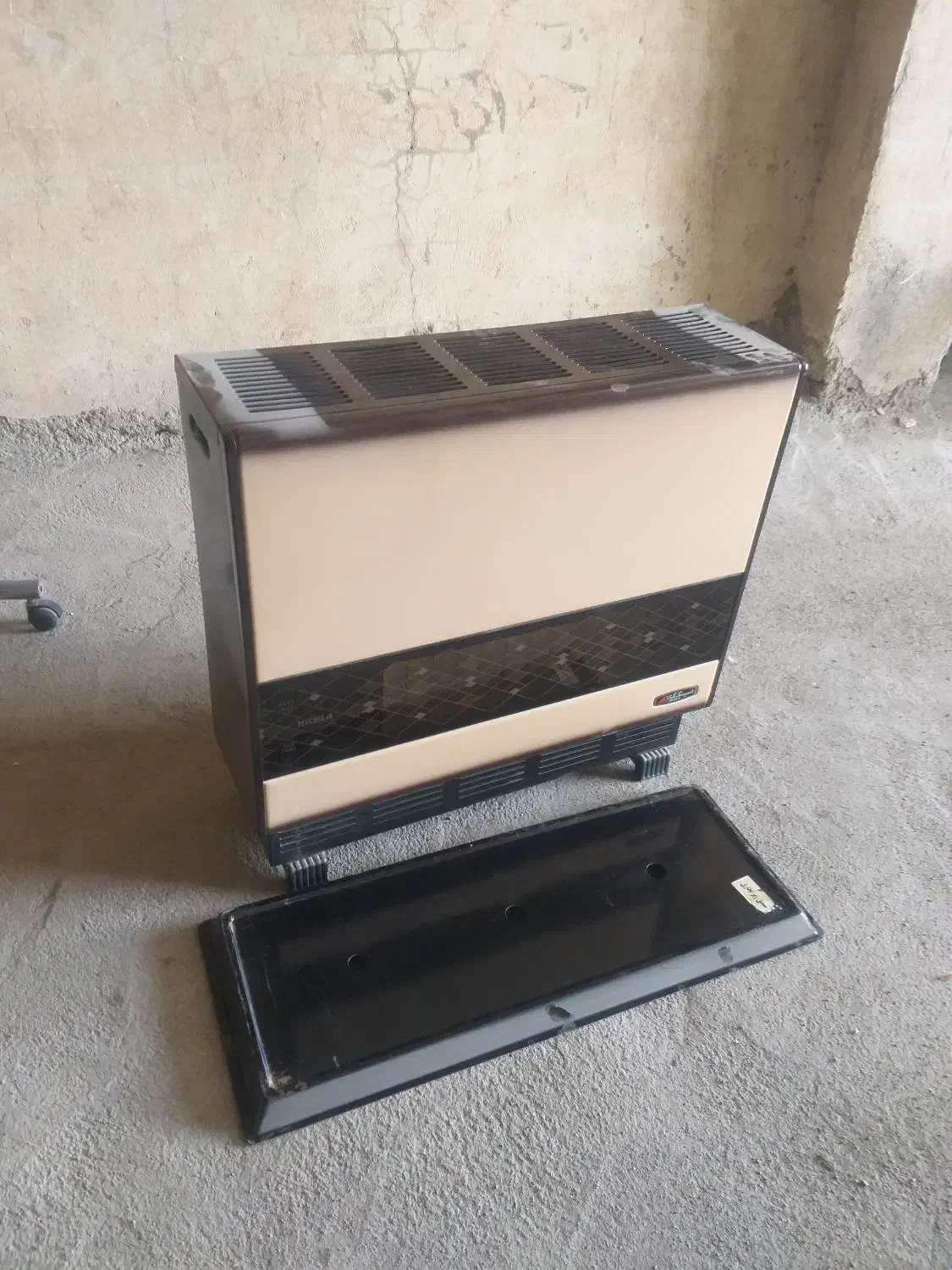 بخاری|بخاری، هیتر، شومینه|دورود, |دیوار