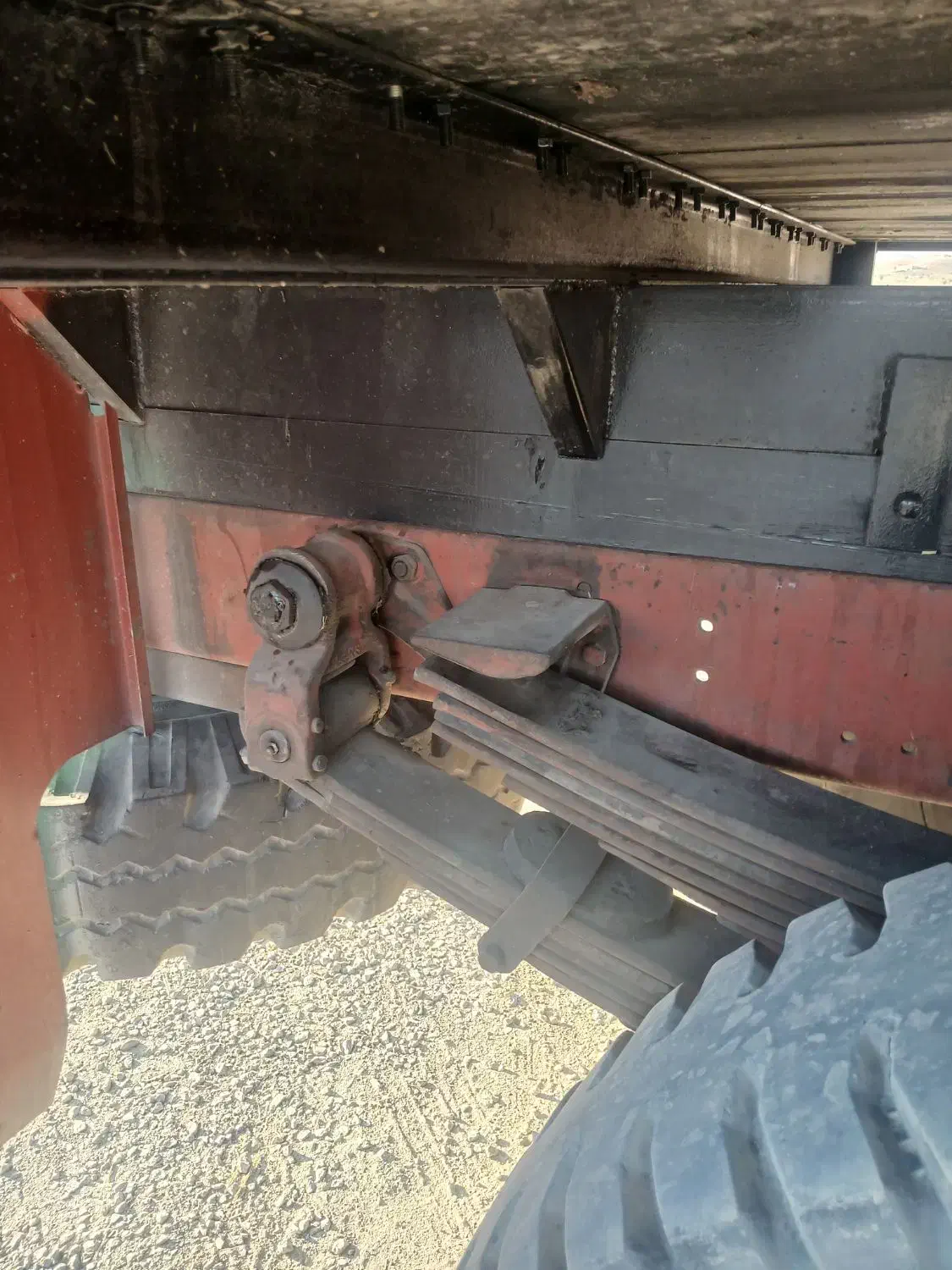 بنز تک|خودرو سنگین|شیراز, بید زرد|دیوار